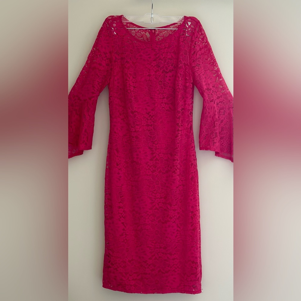 Brand new women’s LAUNDRY BY SHELLI SEGAL  
DRESS